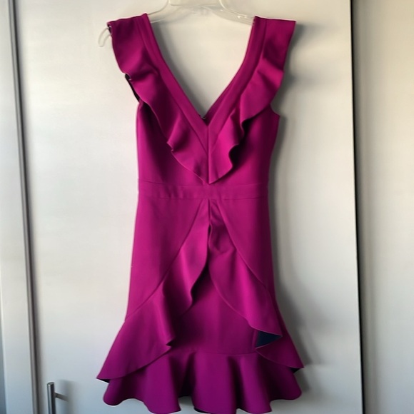 AIJEK VERONA‎ RUFFLED DRESS IN FUCHSIA size 1 US 2-4 - Picture 3 of 5